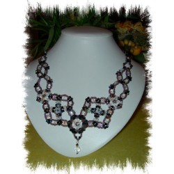 collier en perles de SWAROVSKI noir et cristal