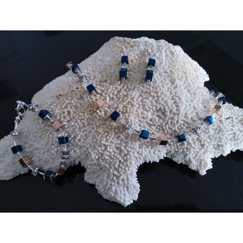 Ensemble collier bracelet boucle d'oreille  en perle Hématite bleue